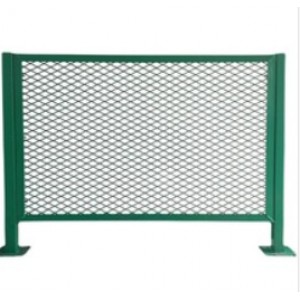 Plastic coated welded wire mesh